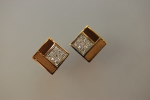 Orecchini in oro giallo 750/1000 con ...