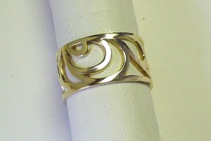 Anello in oro giallo 750/1000 trafora...